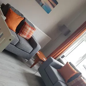 https://superb-1st-floor-town-centre-apartment-refurbished.yorkshirehotels.net