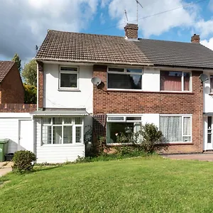 Chalet 3 Bedrooms House Ideal For Long Stays!, Southampton