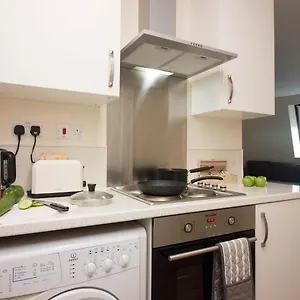 https://castle-point-apartments.bournemouth-hotels.org